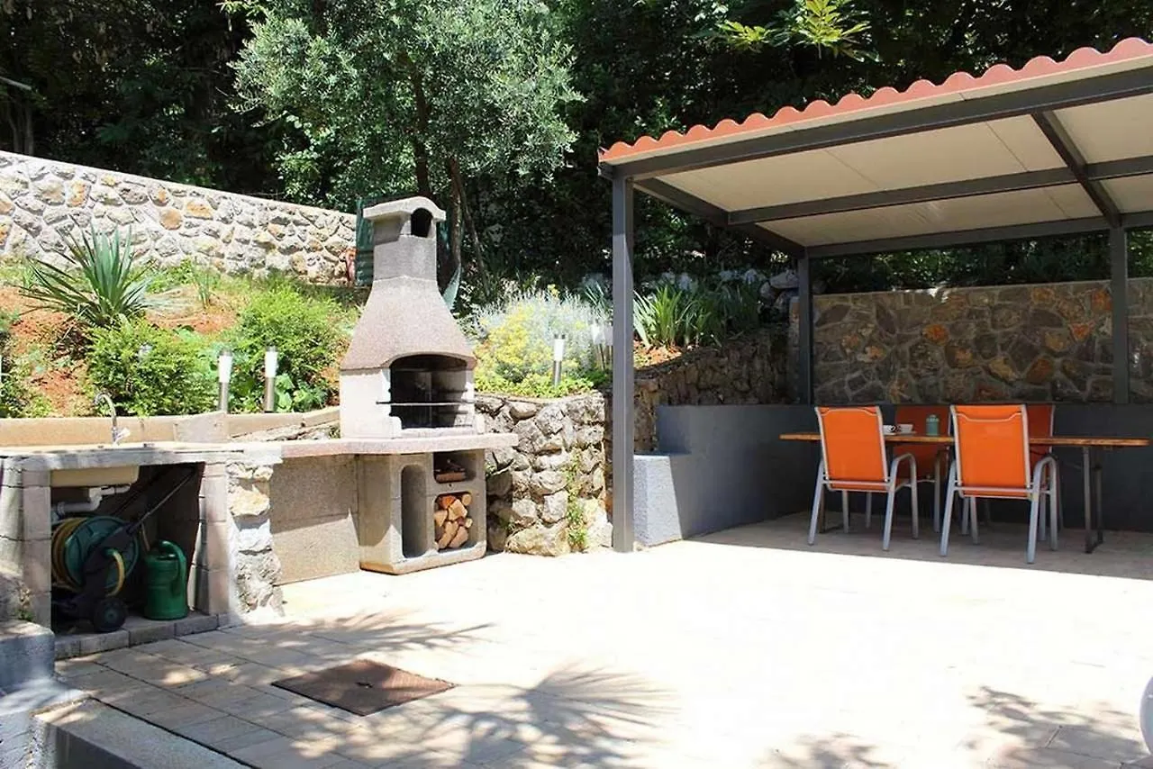 Apartments With A Parking Space Opric, Opatija - 7753 Lovran